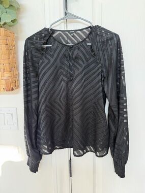 Express Black Sheer Geometric Long-Sleeve Blouse